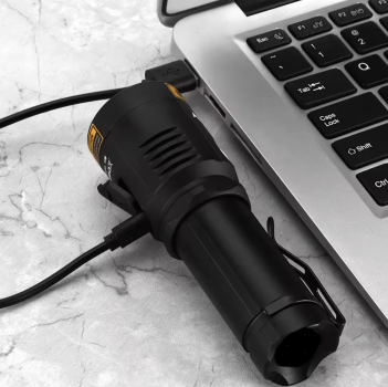 Preview: Infinio Bold V2 UV601 10W 365nm UV Taschenlampe USB Aufladbar inkl. Akku