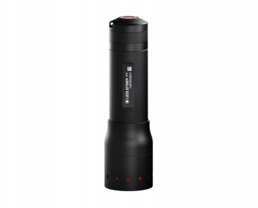 Preview: Led Lenser NEW P-Series  P7 450 Lumen incl. 4x AAA - Box 1