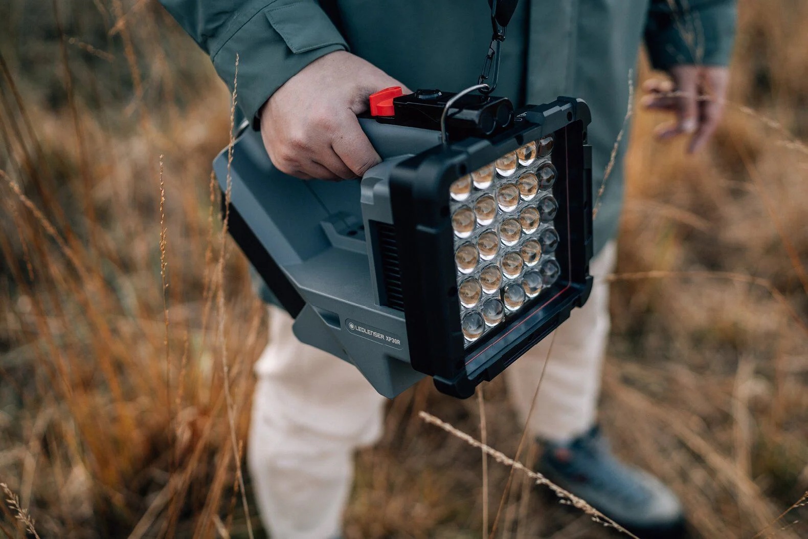 VOLTRONIC SHOP | Led Lenser XP30R Handscheinwerfer - 32000 Lumen