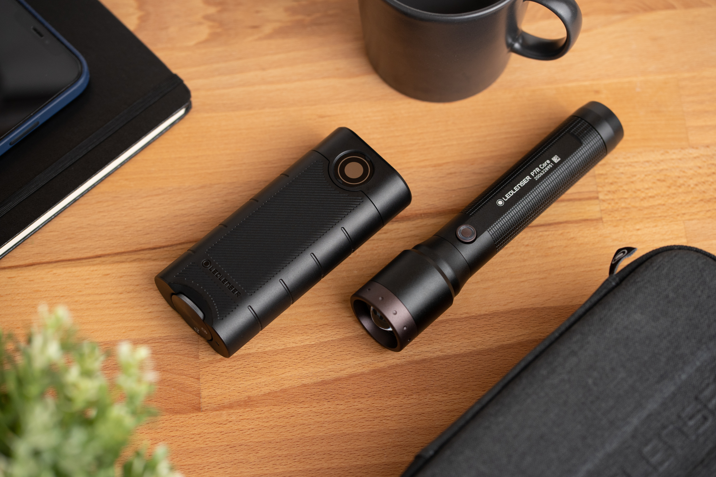 Led Lenser Powerbank Flex10 inkl. 2 x 21700 Akkus